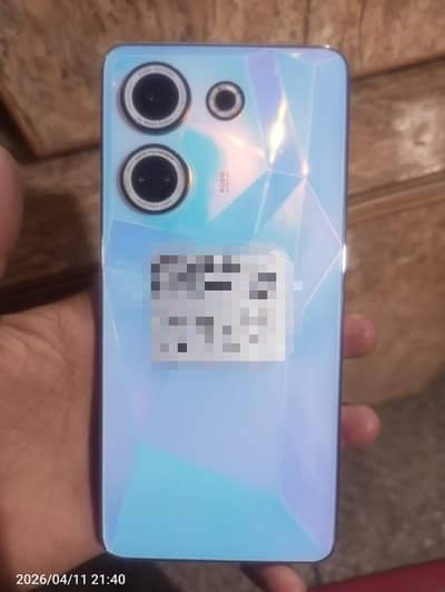 Tecno CAMON 20