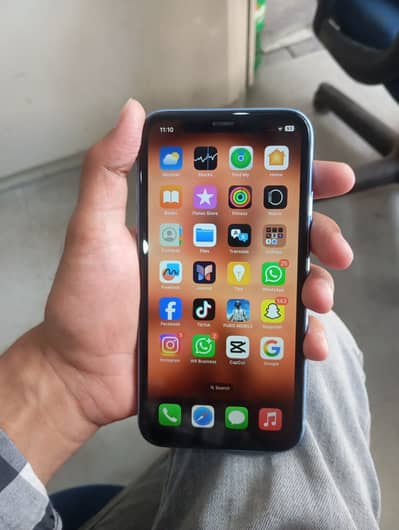 Apple iPhone XR