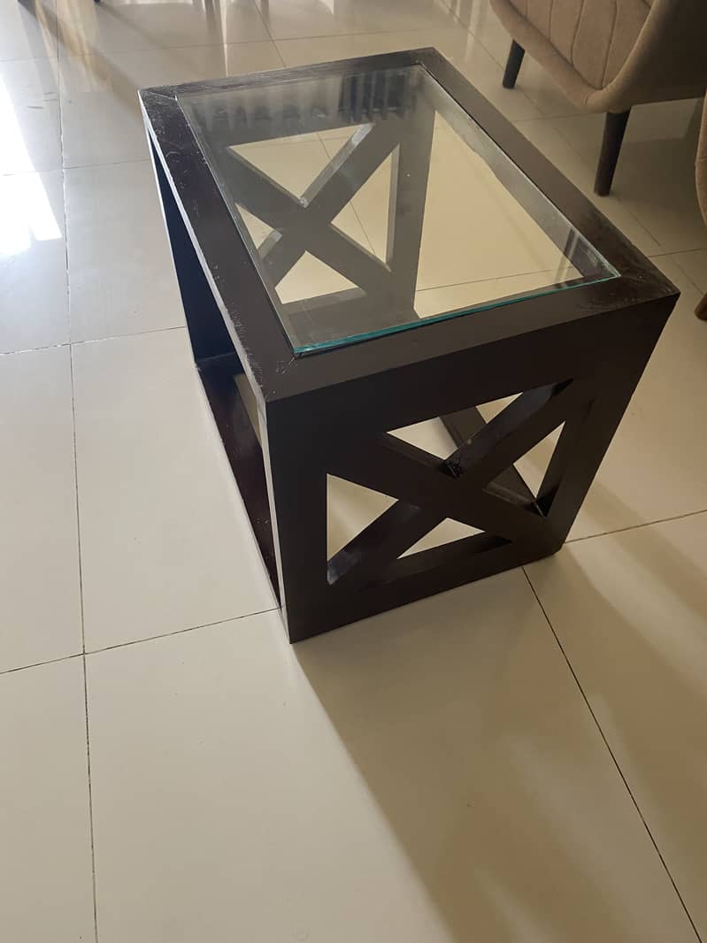 Coffee table 4