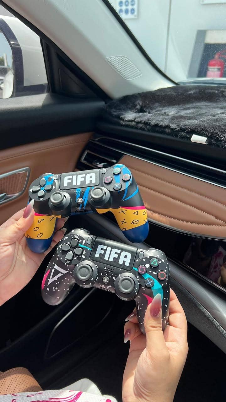 Playstation & Xbox360 Wireless Controller for PC , PS4 & Console 1