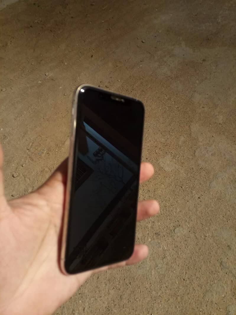Apple iPhone X 2