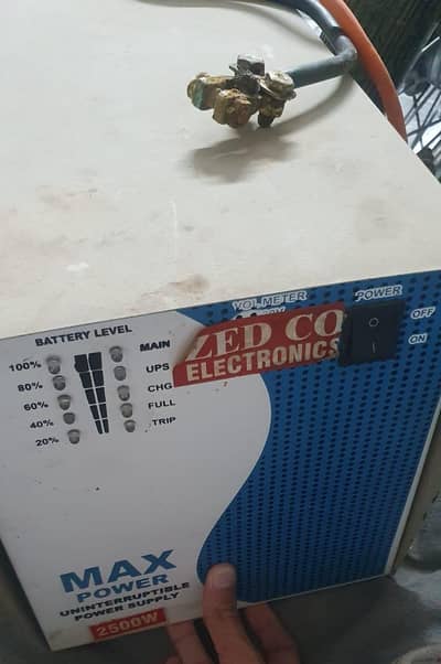 heavy duty UPS 24 volts 2500W