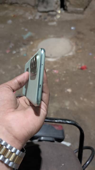 Tecno spark 40pro pilus