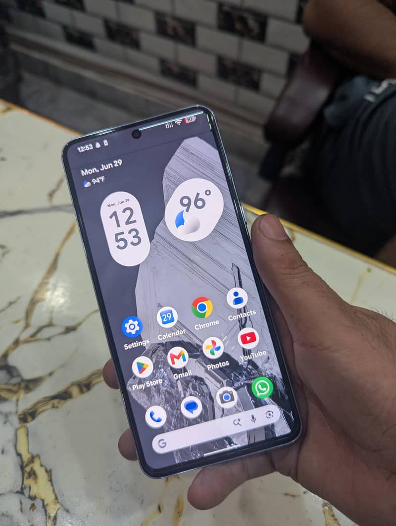 Google Pixel 8 Pro 1