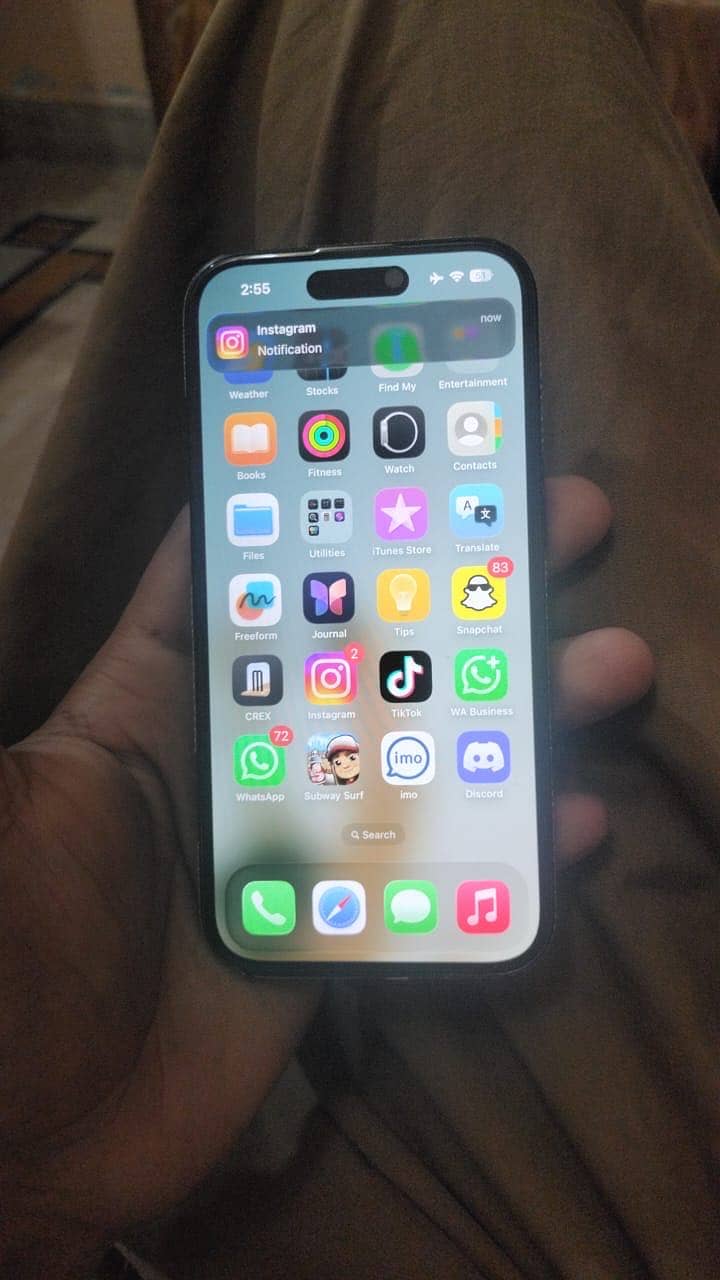 Apple iPhone 15 4