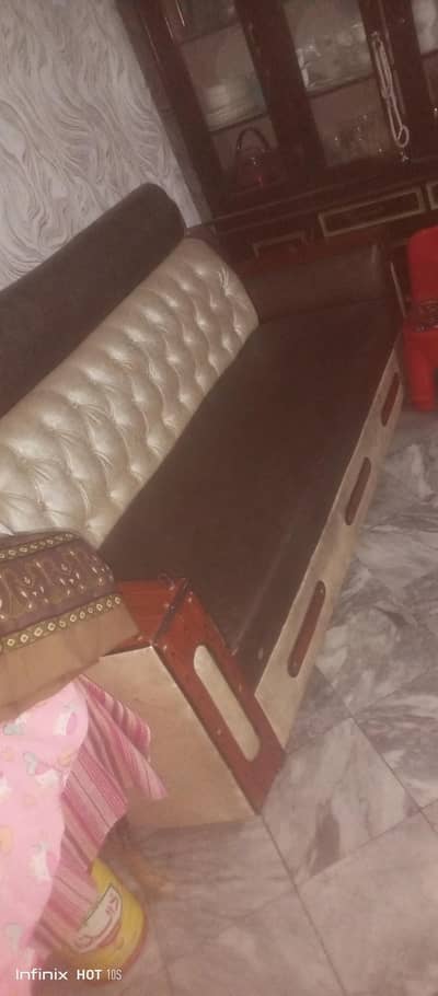 sofa for sale