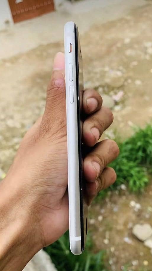 Apple iPhone SE 2