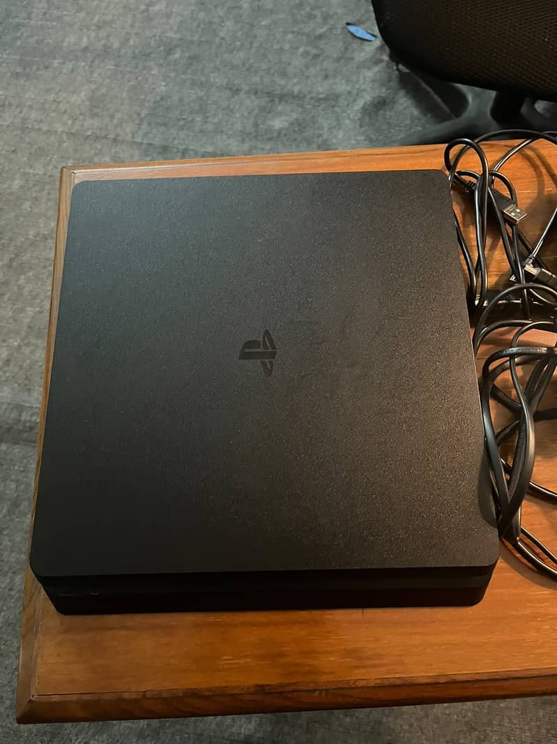 PS4 Slim 500GB Bundle – 1 Controller + COD Cold War [Not jailbroken] 2