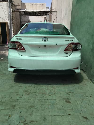 Toyota Corolla GLI 2012
