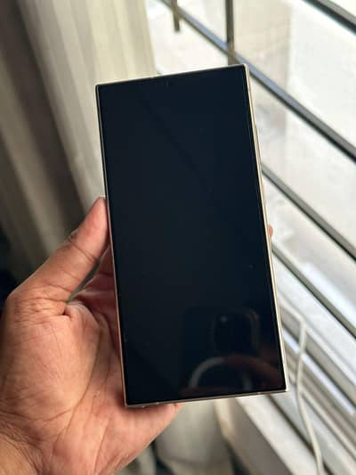 Samsung Galaxy S24 Ultra For Sale (just like new)
