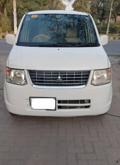 Mitsubishi Ek Wagon 2012 / 2015 brand new car 90 % genuine home used