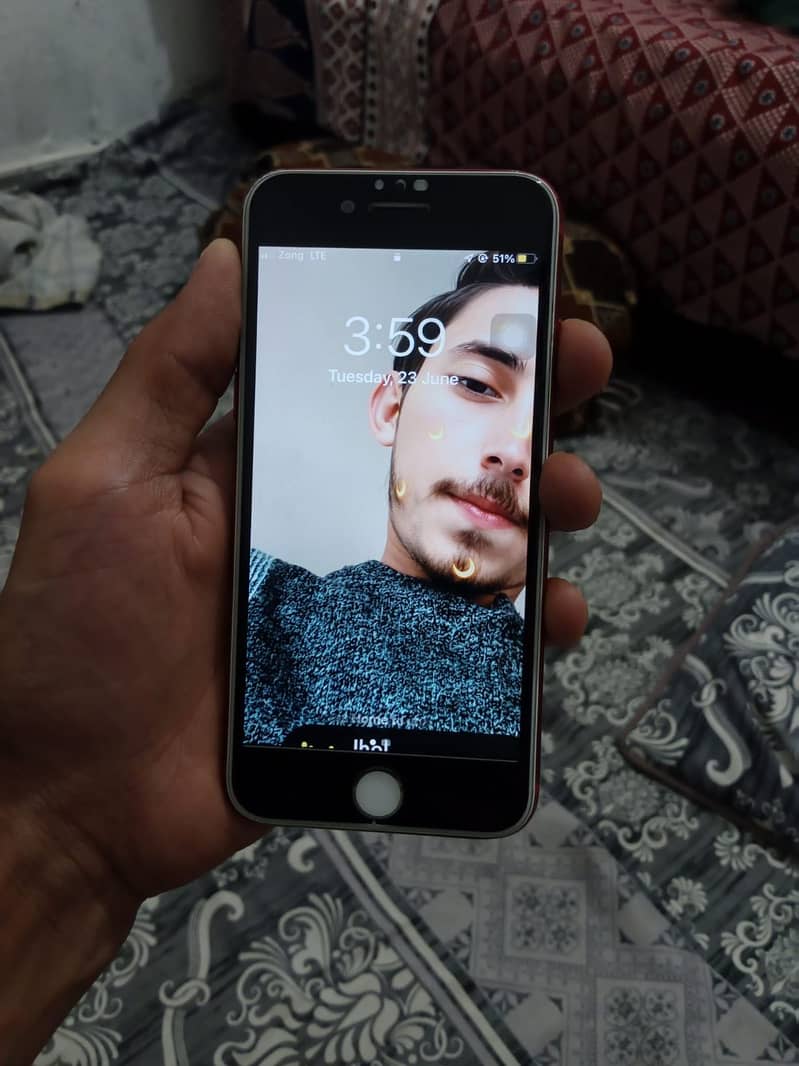 Apple iPhone 7 4