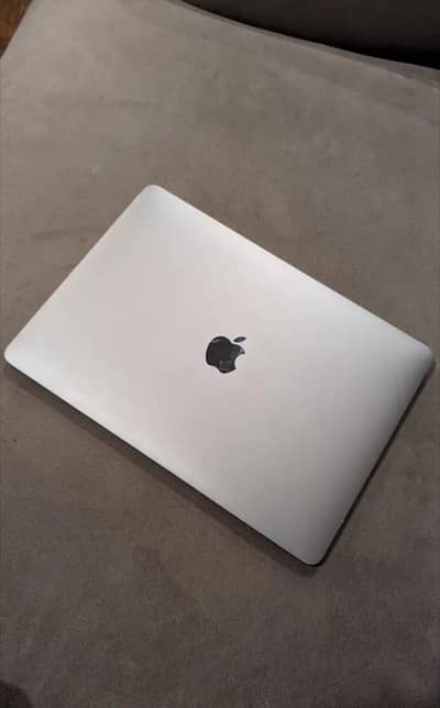 Apple MacBook Pro 13 Inch