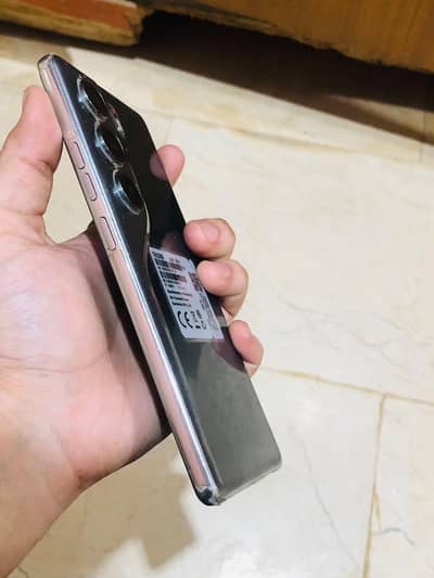 Tecno CAMON 40