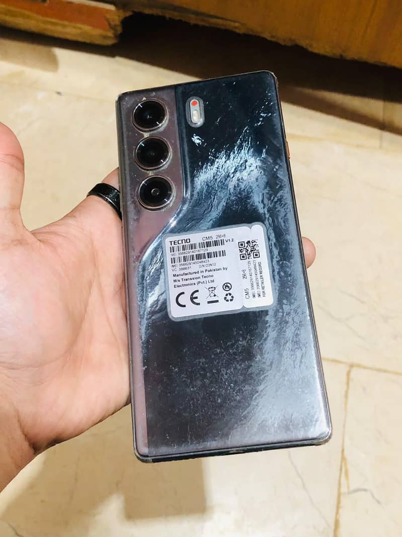 Tecno CAMON 40 2
