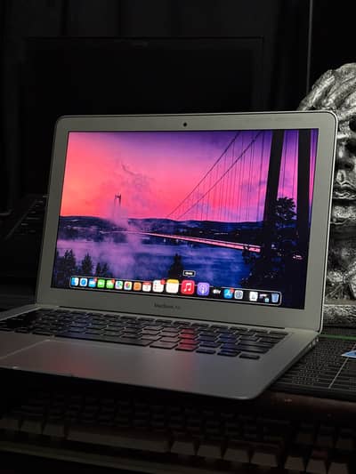 MacBook Air 2017 [exchange available]