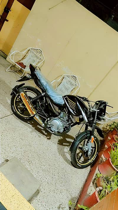 Yamaha YBR G