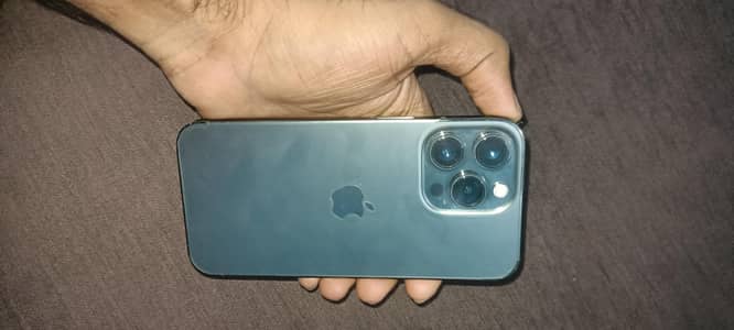Apple iPhone 13 Pro
