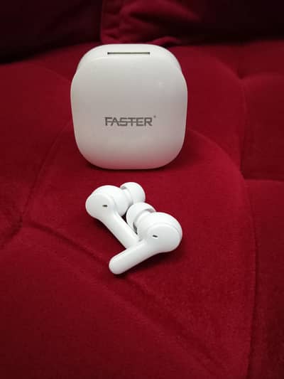 Faster TWS Bluetooth earbuds (RB-100)