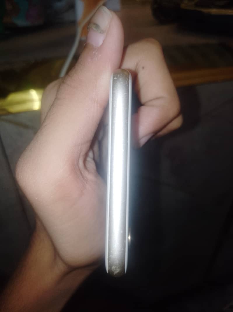 Apple iPhone 6 2