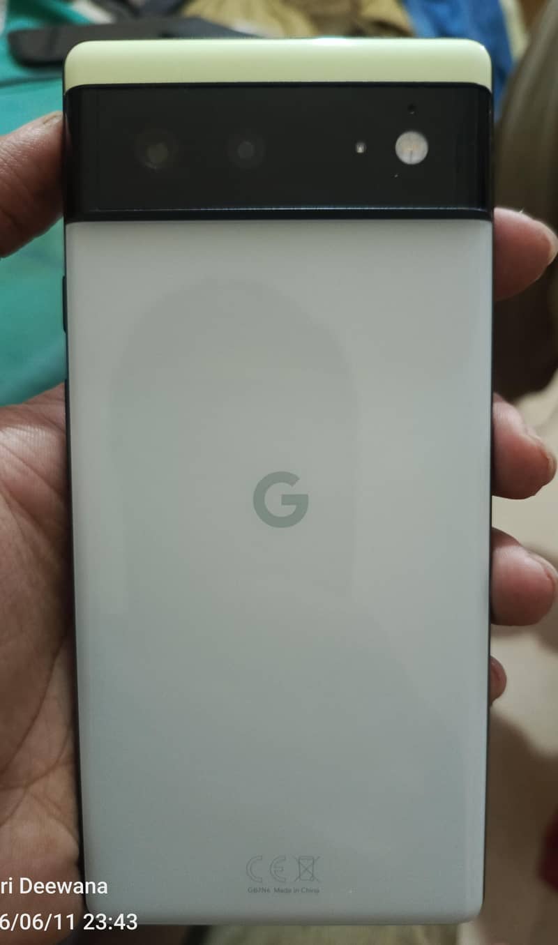 Google Pixel 6 3