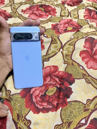 Google Pixel 8 Pro