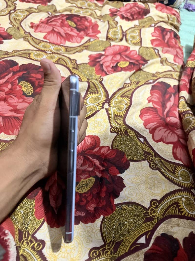 Google Pixel 8 Pro 3
