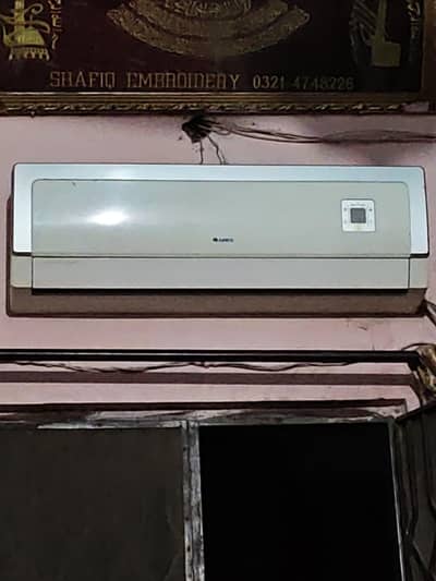 ac for sale good conditions k sath 1 ton