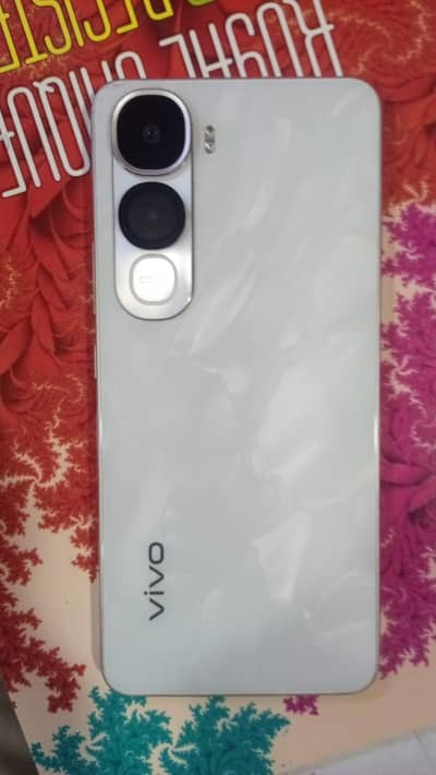 Vivo Y400