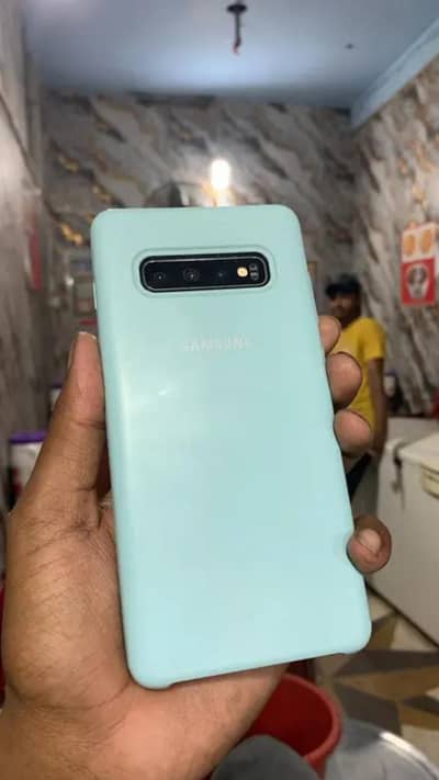 Samsung galaxy S10+