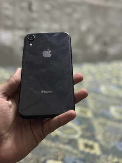 Apple iPhone XR