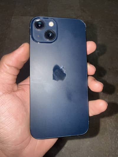 Apple iPhone 13
