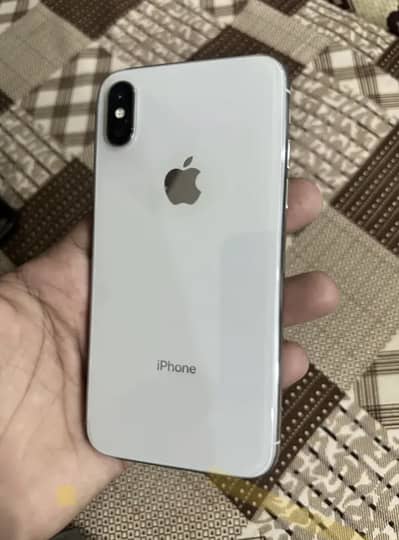 iPhone X