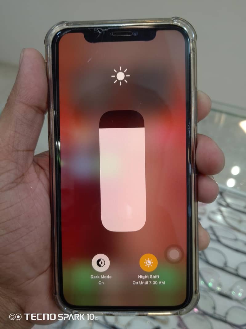 iPhone X 16