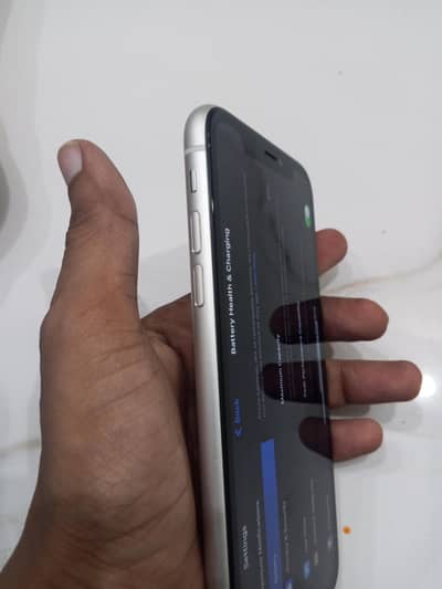 Apple iPhone XR