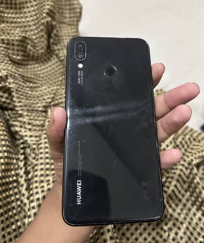 Huawei Nova 3i