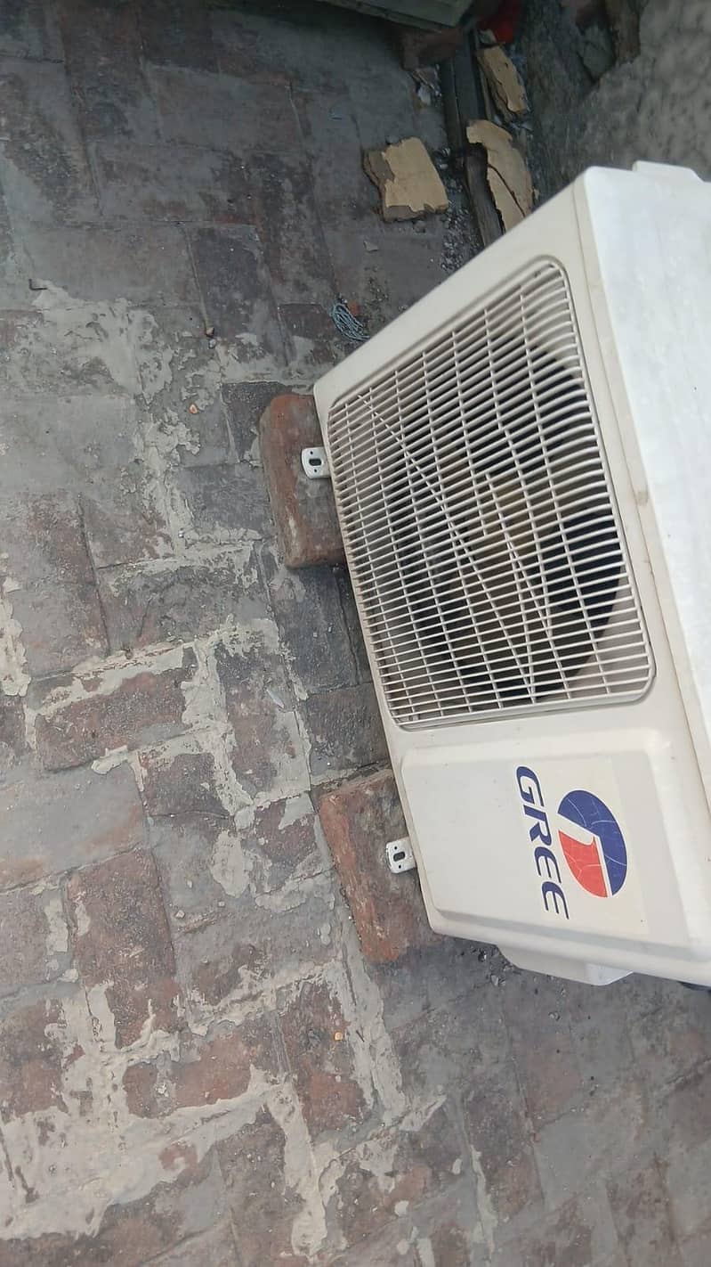 Gree Split AC 0
