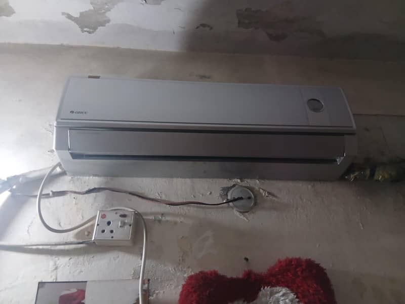 Gree Split AC 2