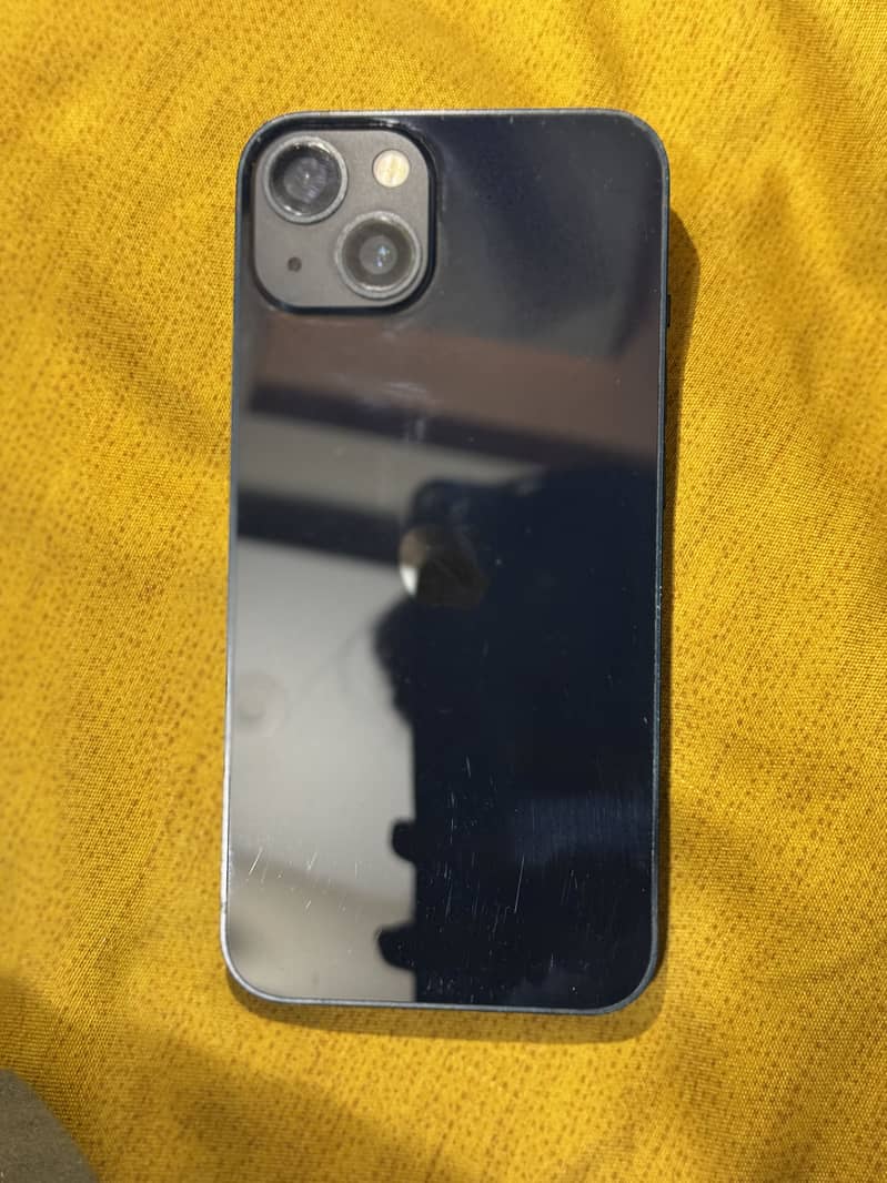 Apple iPhone 13 0