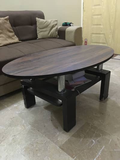 Centre Table Oval Shape