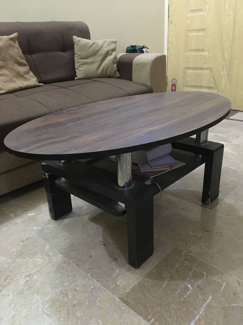 Centre Table Oval Shape 0