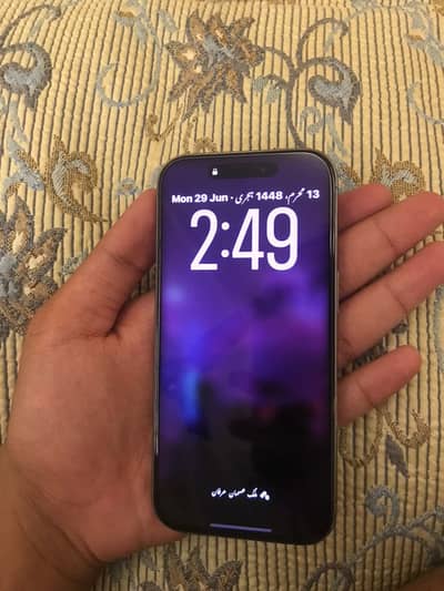 Apple iPhone 16 Pro