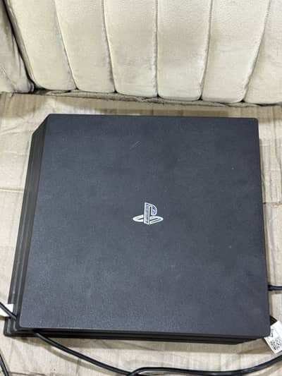 Ps4 pro black edition