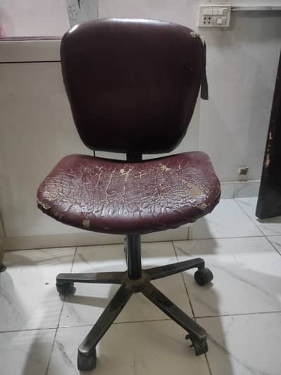 Office Chair / Computer Chair / Use condition