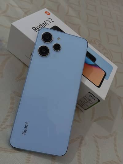 Xiaomi Redmi 12