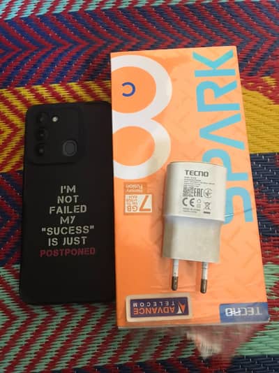 Tecno Spark 8C 4/128 fresh price  with box and charger