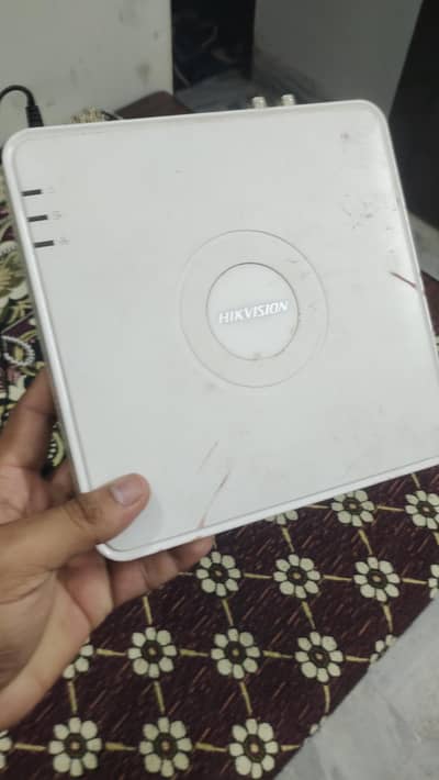 Hikvision 4 Channel DVR  For sale rs 5000 final 03173940386