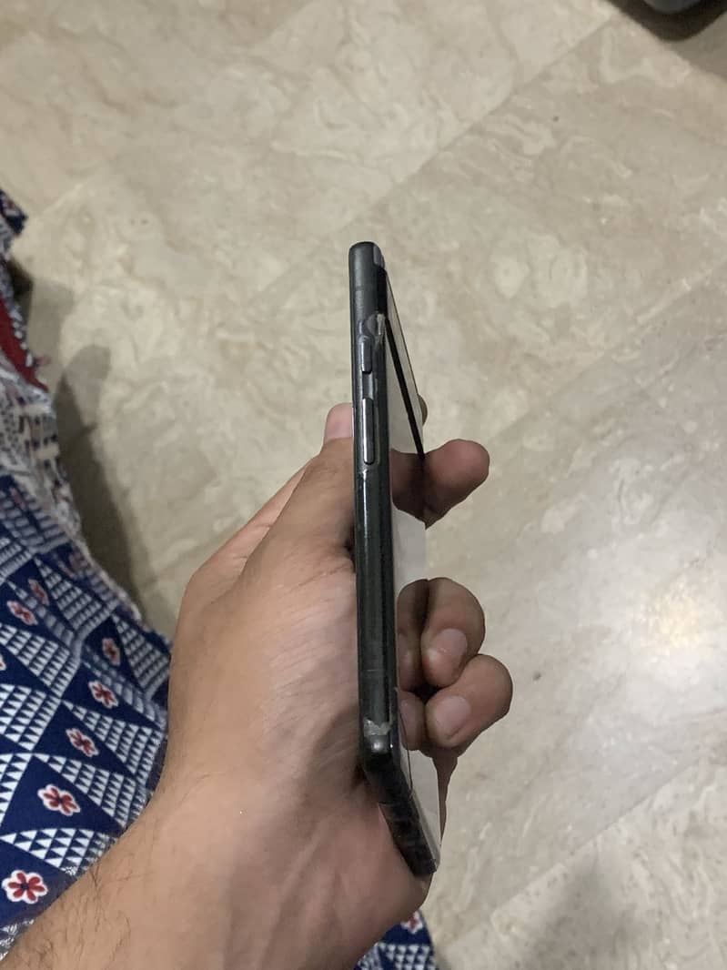 Google Pixel 6a 4