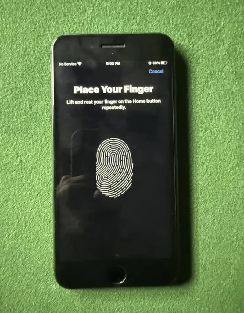 iPhone 8 Plus 7