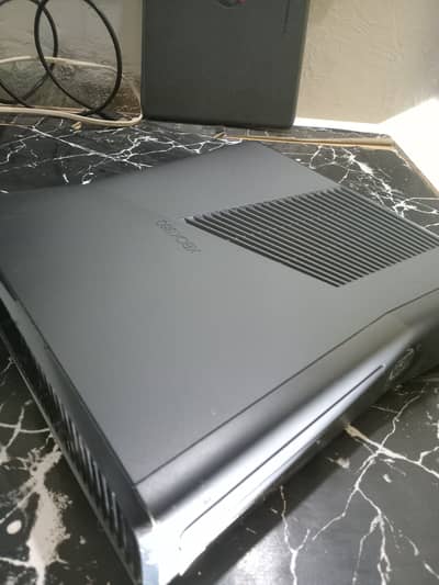 Xbox 360 Slim 320GB (JTAG/RGH) With Box
